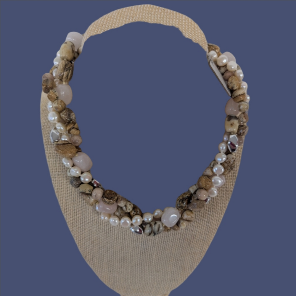 Necklace Freshwater Pearls Natural Silver With Stone All In Natural Tones